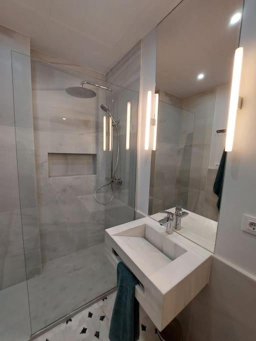 Luxury Apartment Seville Center ภายนอก รูปภาพ