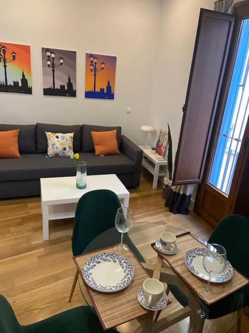 Luxury Apartment Seville Center ภายนอก รูปภาพ